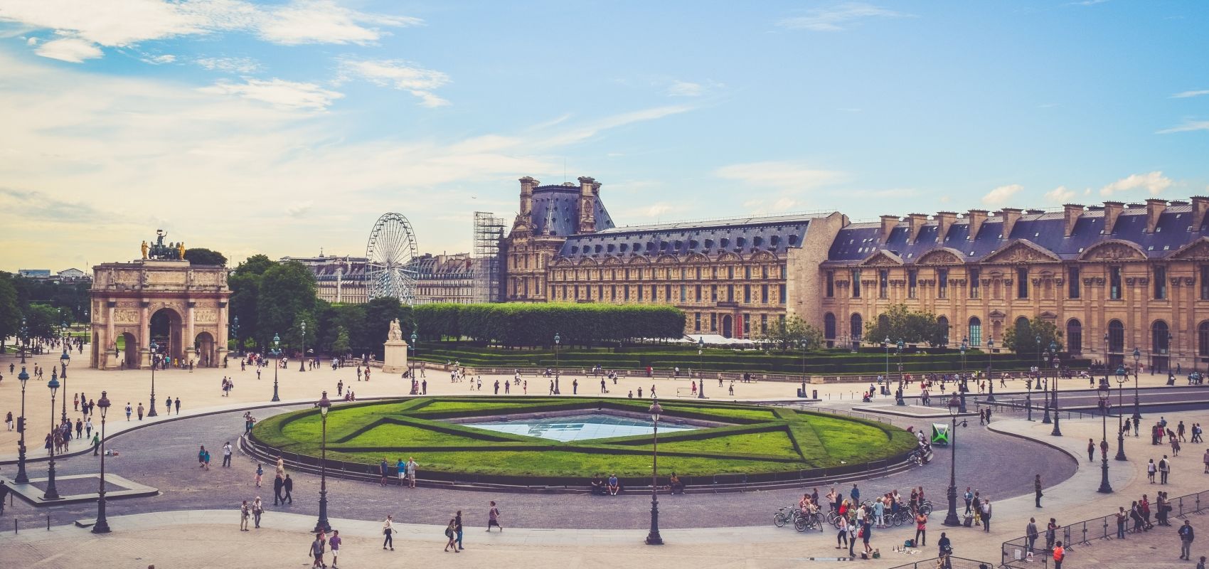 HappyCulture Hotel De Neuve*** OFFICIAL WEBSITE Boutique Hotel Le