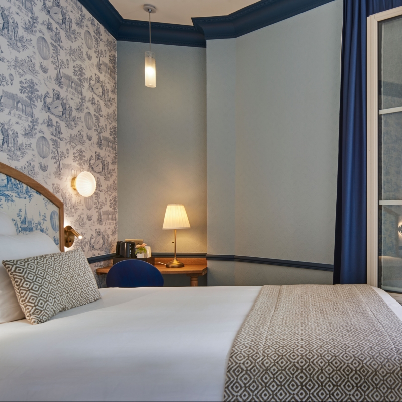 Hotel de Neuve by HappyCulture